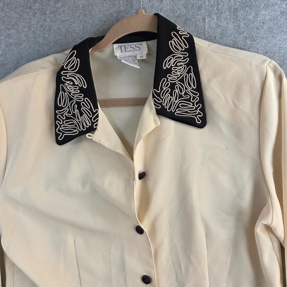 Tess Button Up Blouse Womens 12 Cream Black Vintage Soutache Embroidered Collar